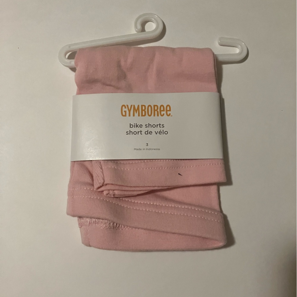 NWT Girls biker shorts (sized 3)